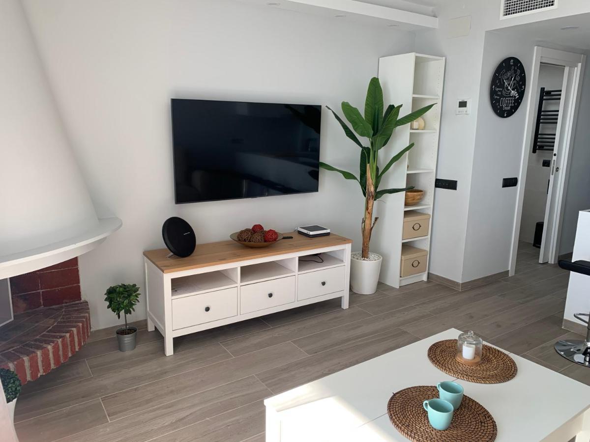 Appartamento Formentor Castelldefels Esterno foto